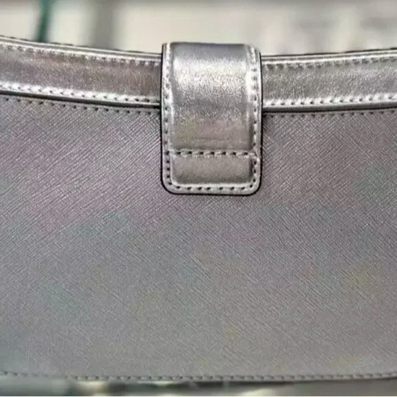 NWT Michael Kors Beautiful Shimmering Carmen Small Metallic Shoulder Bag - Picture 5 of 11